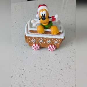 2016 Hallmark Disney Pluto Train